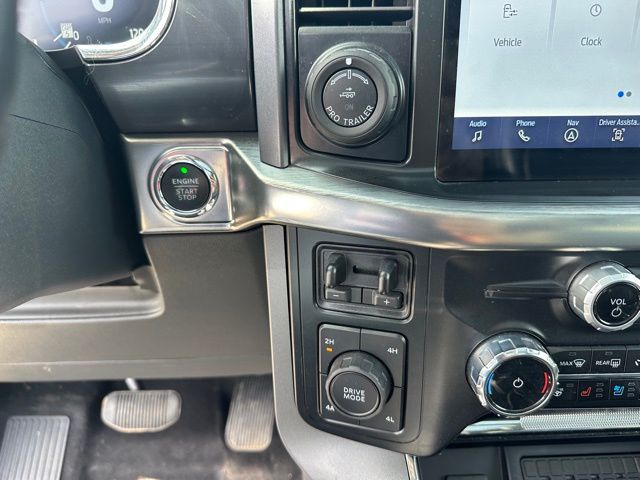 2023 Ford F-150 Lariat Truck SuperCrew Cab