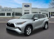 2024 Toyota Highlander LE SUV