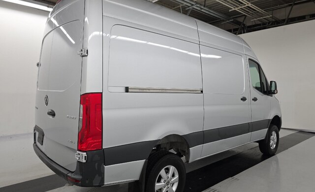 2023 Mercedes-Benz Sprinter 2500 Cargo 144 WB Van Cargo Van