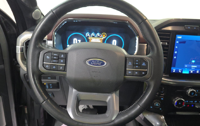 2023 Ford F-150 Lariat Truck SuperCrew Cab