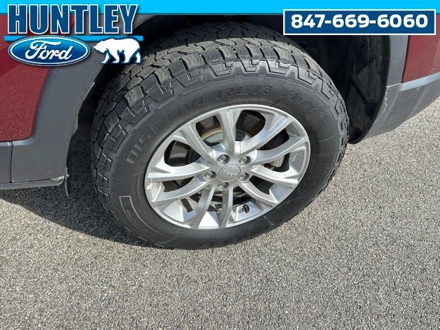 2019 Jeep Cherokee Latitude SUV