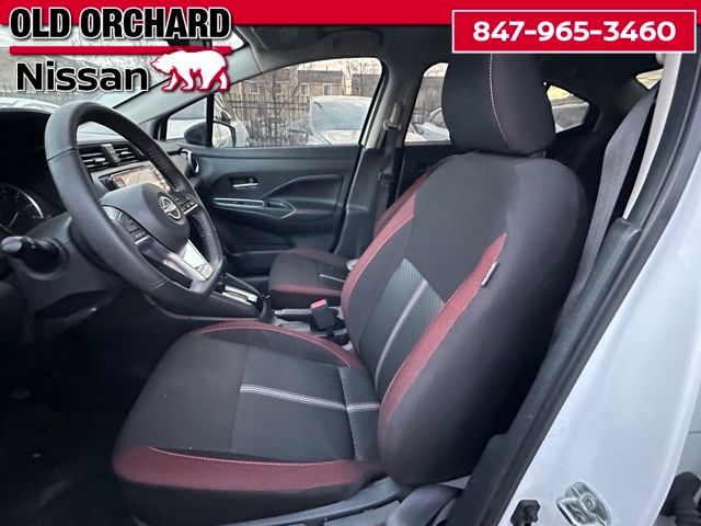 2023 Nissan Versa 1.6 SR Sedan