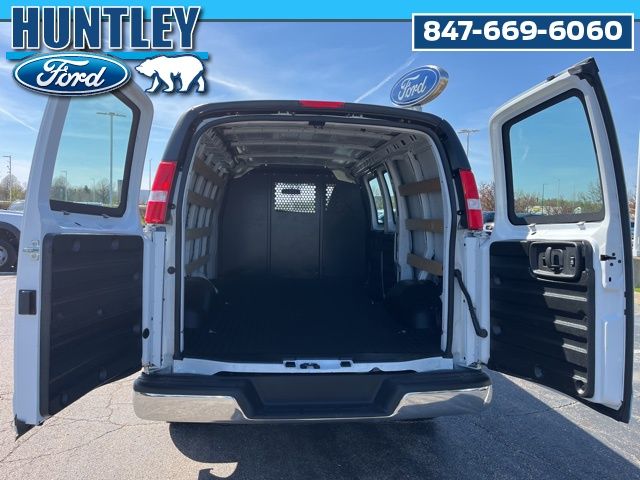 2024 GMC Savana 2500 Work Van Van Cargo Van