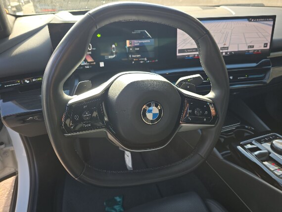 2024 BMW 530i 530i xDrive Sedan