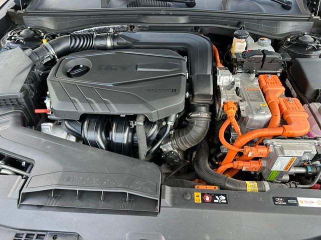 2025 Hyundai Sonata Hybrid Limited Sedan