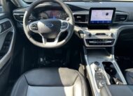 2024 Ford Explorer XLT SUV