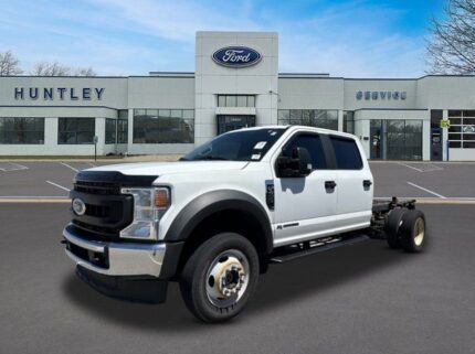2022 Ford F-450 Chassis XL Truck Crew Cab