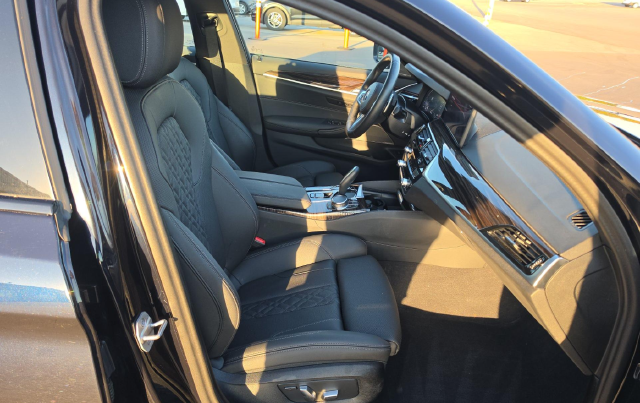 2023 BMW 5 Series 530i xDrive Sedan