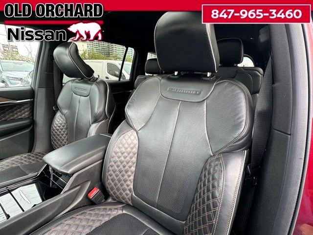 2021 Jeep Grand Cherokee L Summit SUV