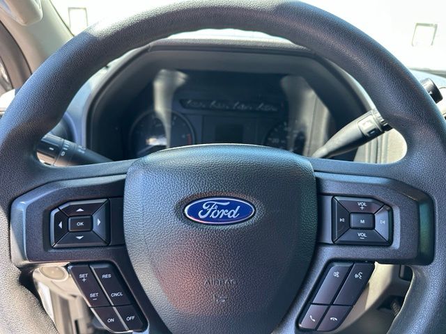 2022 Ford F-450 Chassis XL Truck Crew Cab