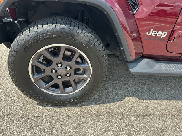 2021 Jeep Gladiator Overland Truck Crew Cab