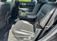 2023 Ford Explorer XLT SUV