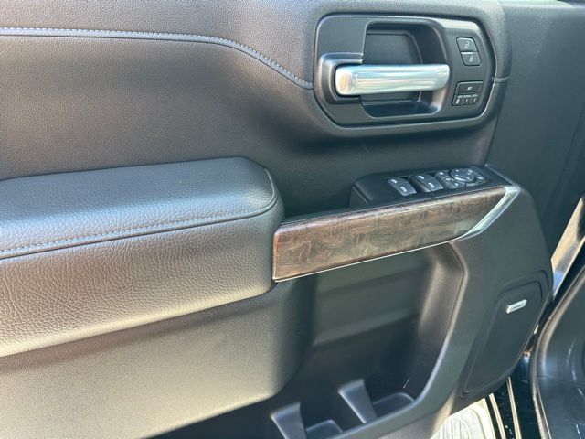 2020 GMC Sierra 2500HD Denali Truck Crew Cab