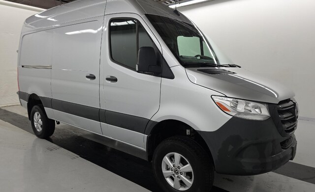 2023 Mercedes-Benz Sprinter 2500 Cargo 144 WB Van Cargo Van