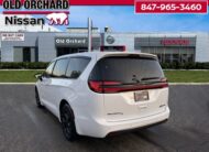 2024 Chrysler Pacifica Plug-In Hybrid Select Van Passenger Van