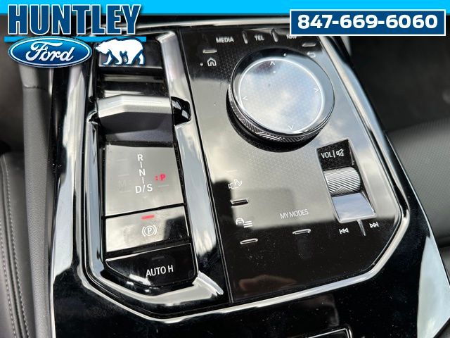 2025 BMW 530i 530i xDrive Sedan