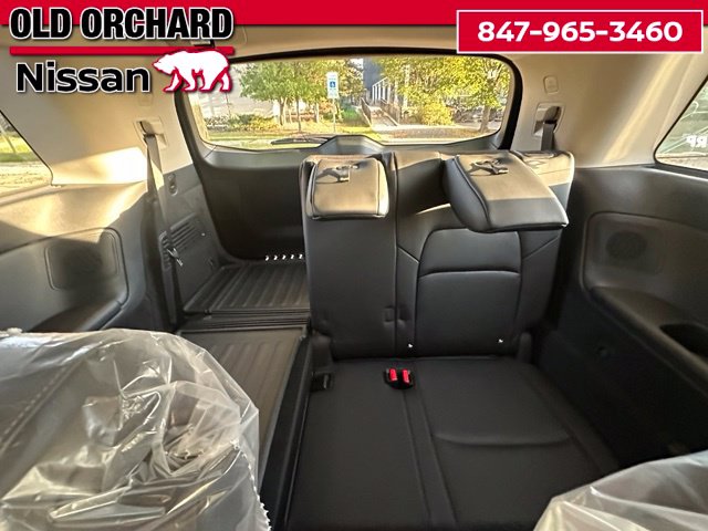 2026 Nissan Pathfinder Platinum SUV