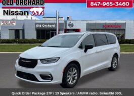 2026 Chrysler Pacifica Limited Van Passenger Van