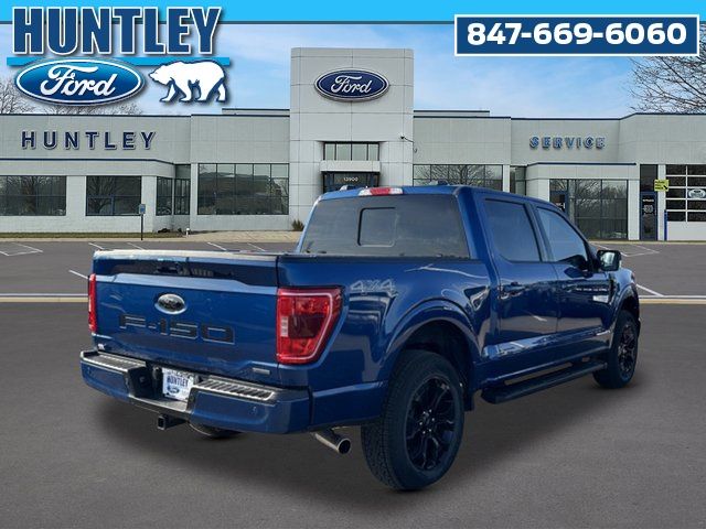 2022 Ford F-150 XLT Truck SuperCrew Cab
