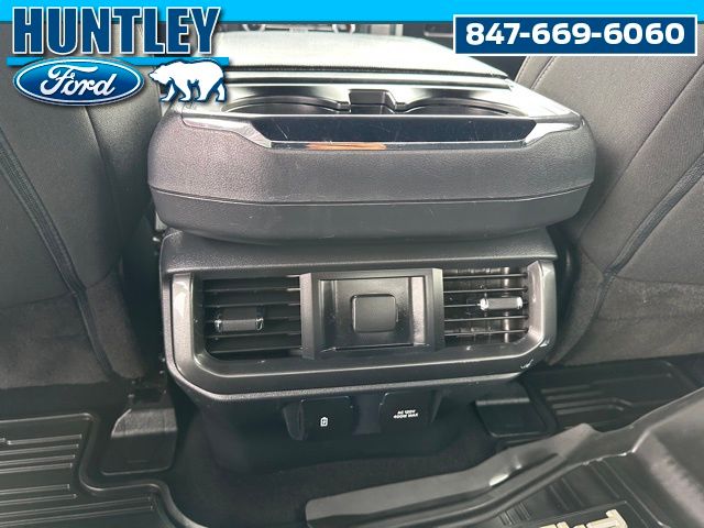 2023 Ford F-150 XLT Truck SuperCrew Cab