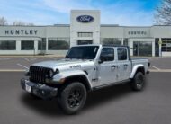 2022 Jeep Gladiator Willys Truck Crew Cab