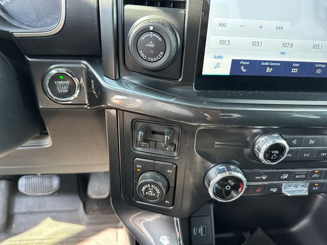 2022 Ford F-150 XLT Truck SuperCrew Cab