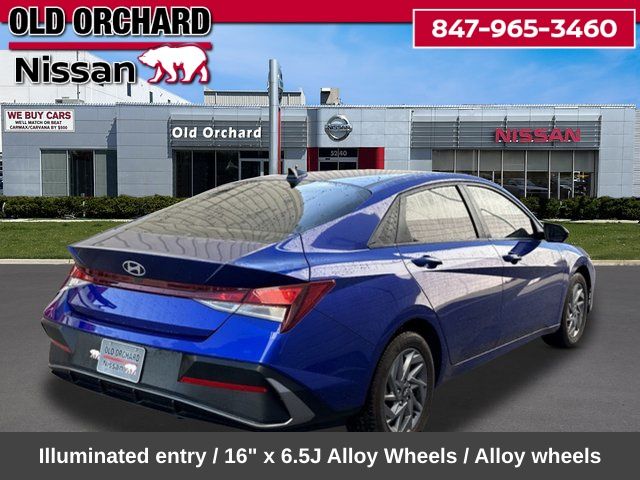 2024 Hyundai Elantra SEL Sedan