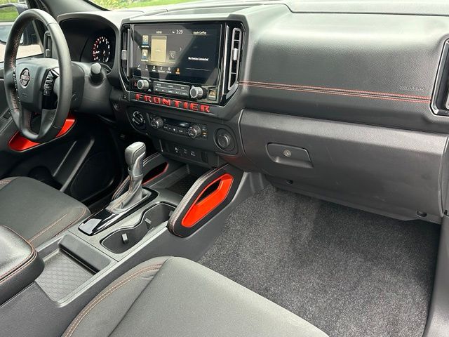 2025 Nissan Frontier PRO-4X Truck Crew Cab