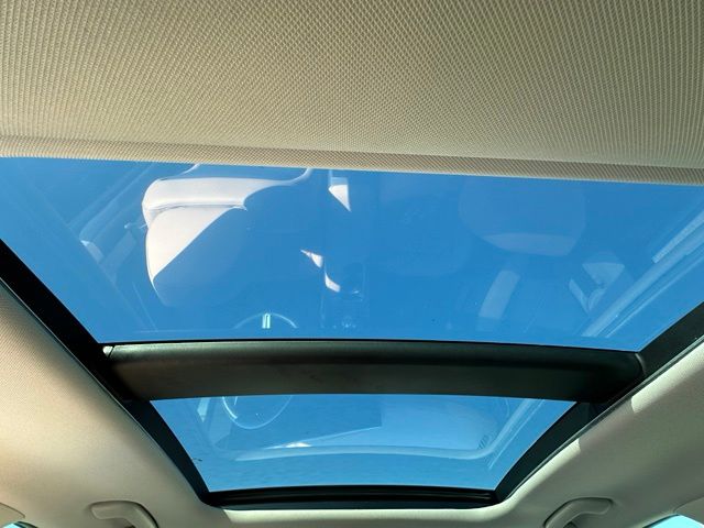 2025 Hyundai Sonata Hybrid Limited Sedan