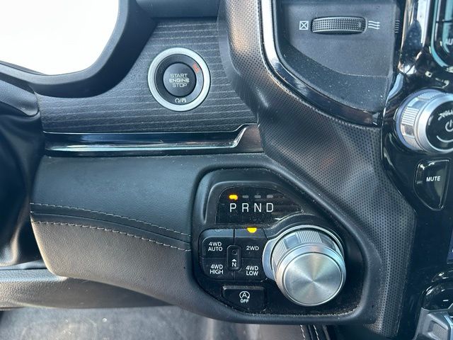 2023 Ram 1500 Limited Truck Crew Cab