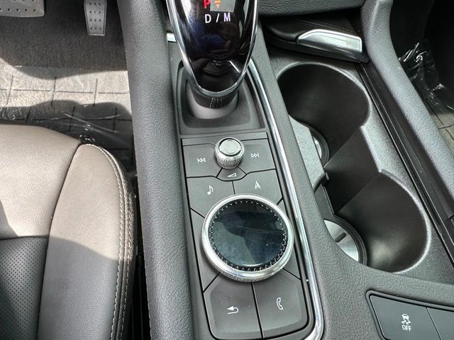 2024 CADILLAC XT5 Premium Luxury SUV