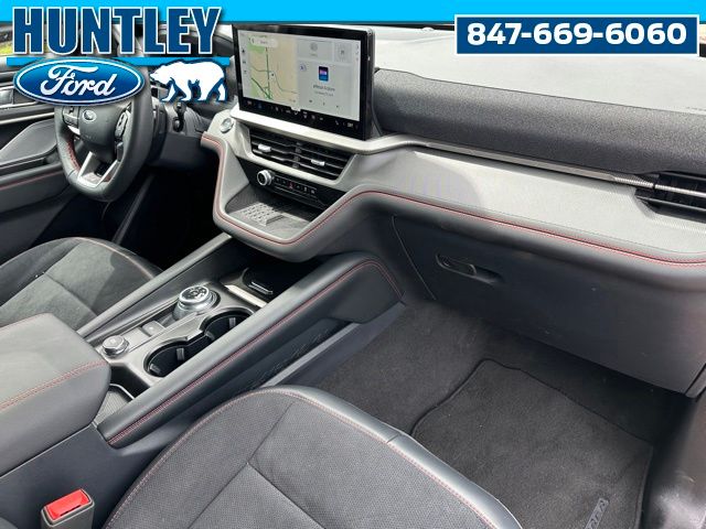 2025 Ford Explorer ST SUV