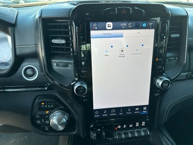 2023 Ram 1500 Limited Truck Crew Cab
