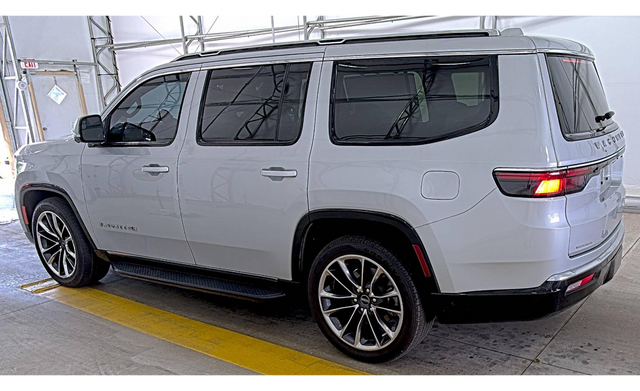 2022 Jeep Wagoneer Series II SUV