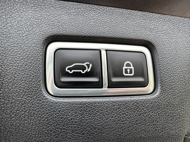 2023 Kia Sorento Hybrid EX SUV