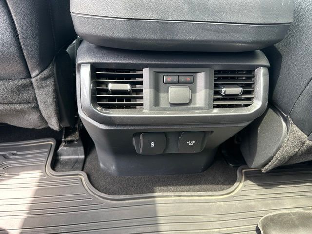 2023 Ford F-150 Lariat Truck SuperCrew Cab