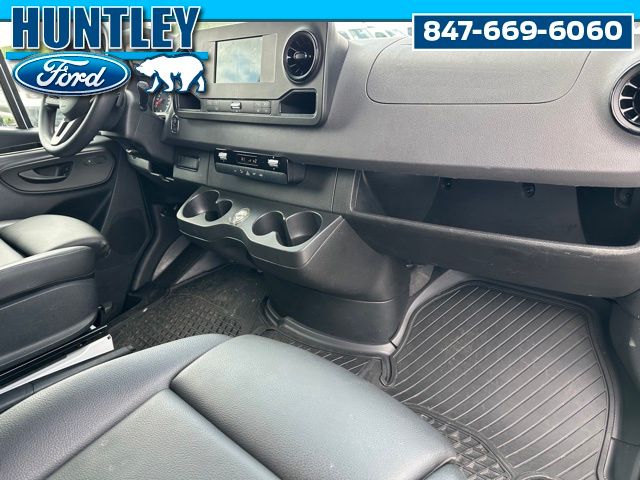 2024 Mercedes-Benz Sprinter 2500 Crew 170 WB Van
