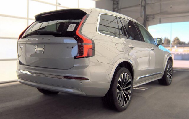 2025 Volvo XC90 B6 Plus 7-Seater SUV