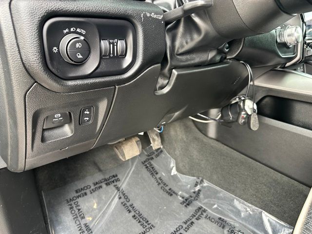 2022 Ram 1500 Laramie Truck Crew Cab