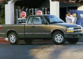 1998 Chevrolet S-10 LS Truck Extended Cab