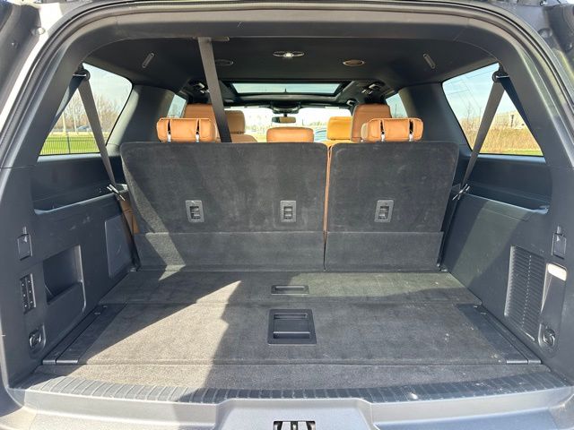 2022 Ford Expedition Max Platinum SUV