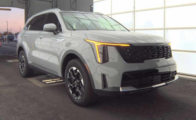 2024 Kia Sorento S SUV