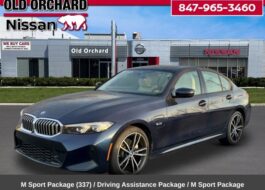 2023 BMW 330e 330e xDrive Sedan
