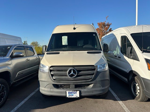 2024 Mercedes-Benz Sprinter 2500 Crew 144 WB Van