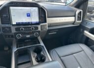 2022 Ford F-350 Lariat Truck Crew Cab