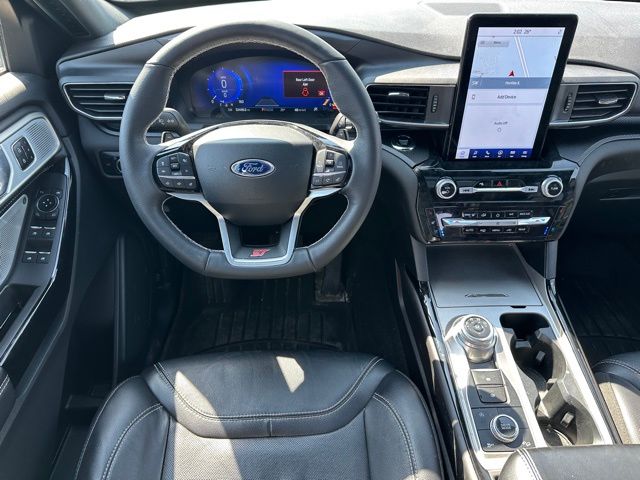 2023 Ford Explorer ST SUV