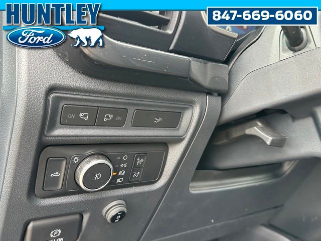 2022 Ford F-150 XLT Truck SuperCrew Cab