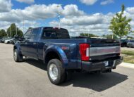 2019 Ford F-450 Platinum Truck Crew Cab