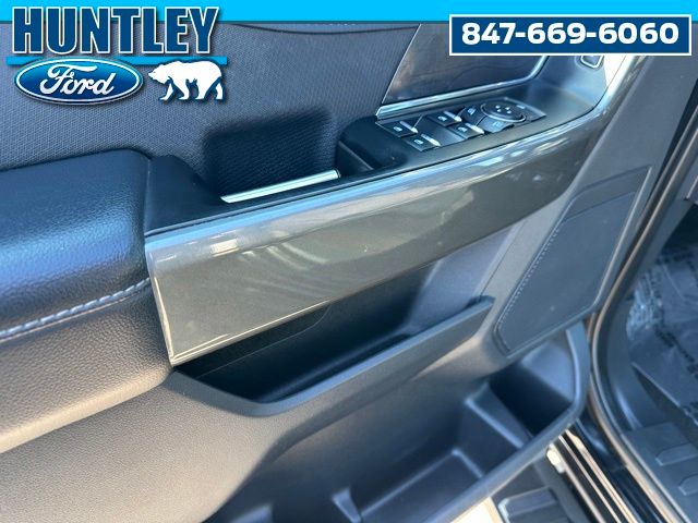2023 Ford F-150 XLT Truck SuperCrew Cab