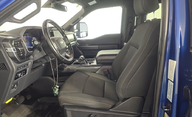 2023 Ford F-150 XLT Truck SuperCrew Cab
